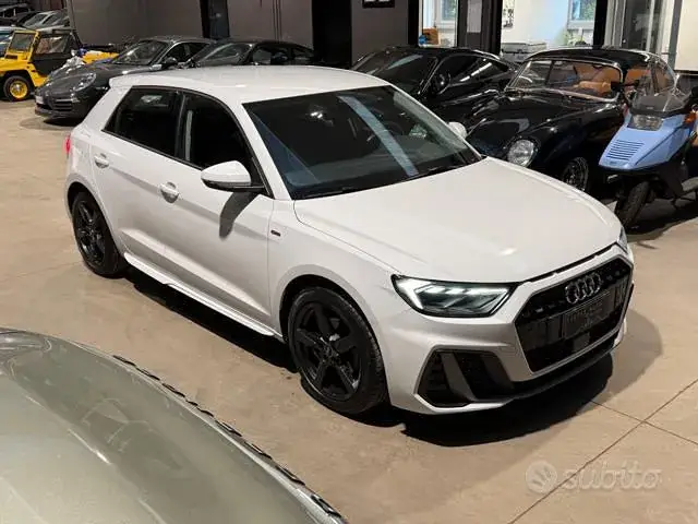 Audi A1 2024 photo 3