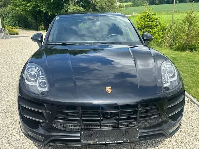 Porsche Macan 2015 photo 2