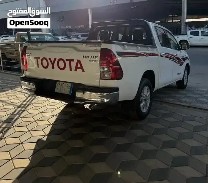 Toyota Hilux 2016 photo 3