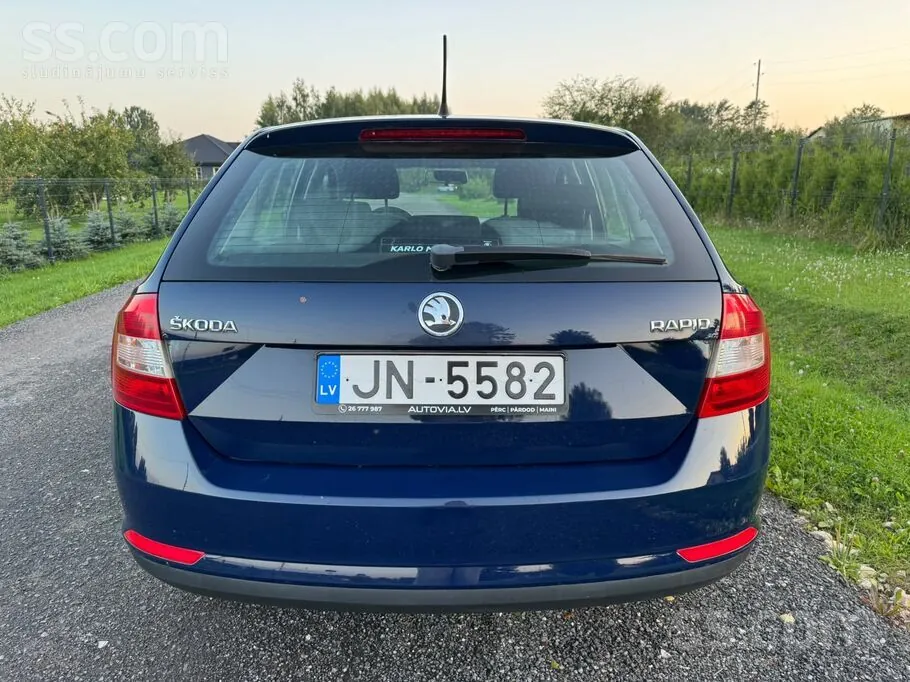 Skoda Rapid 2014 photo 5
