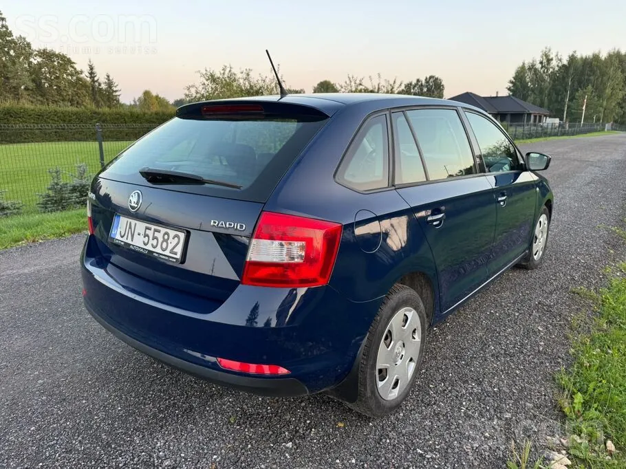Skoda Rapid 2014 photo 4