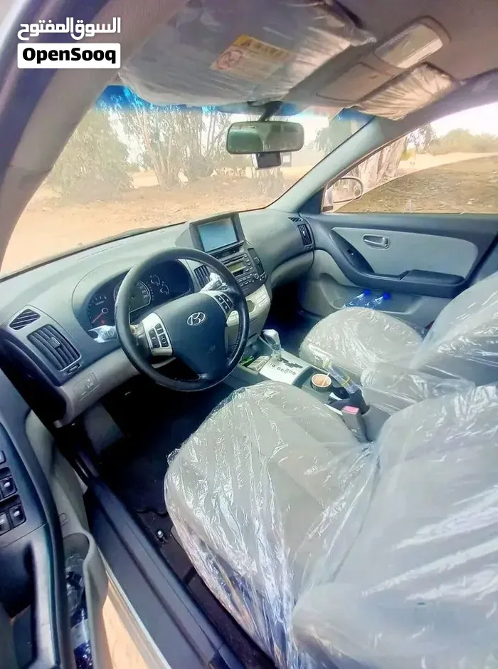Hyundai Avante 2008 photo 2