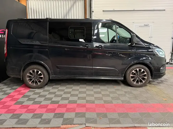 Ford Tourneo Custom 2020 photo 4
