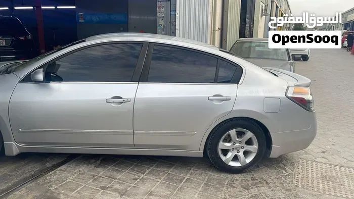 Nissan Altima 2008 photo 2