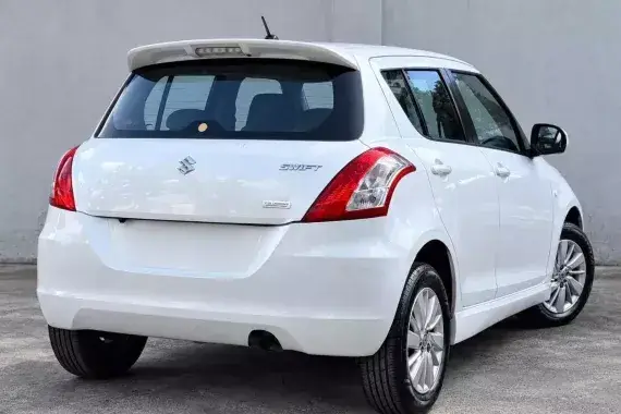 Suzuki Swift 2013 photo 2