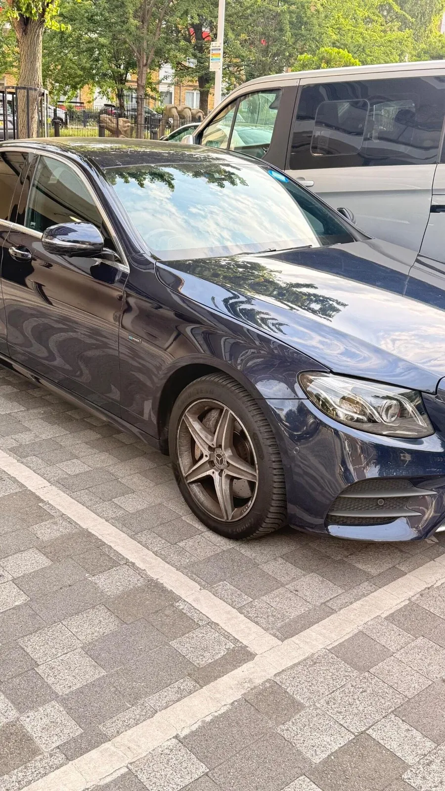 Mercedes-Benz E-Class 2020 photo 2
