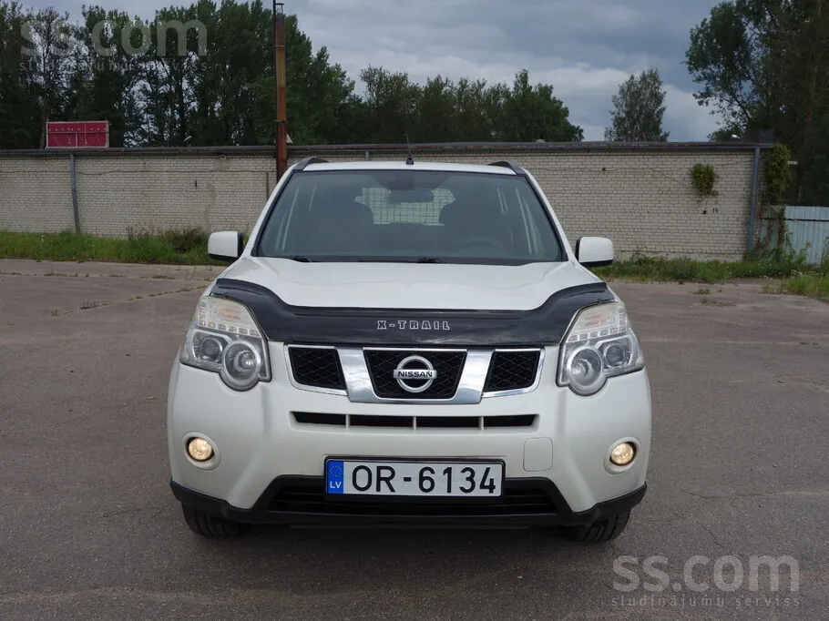 Nissan X-Trail 2011 photo 3