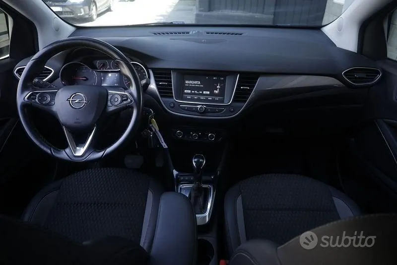 Opel Crossland X 2019 photo 2