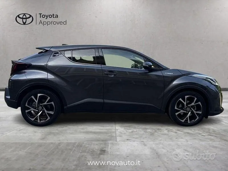 Toyota C-Hr 2022 photo 3