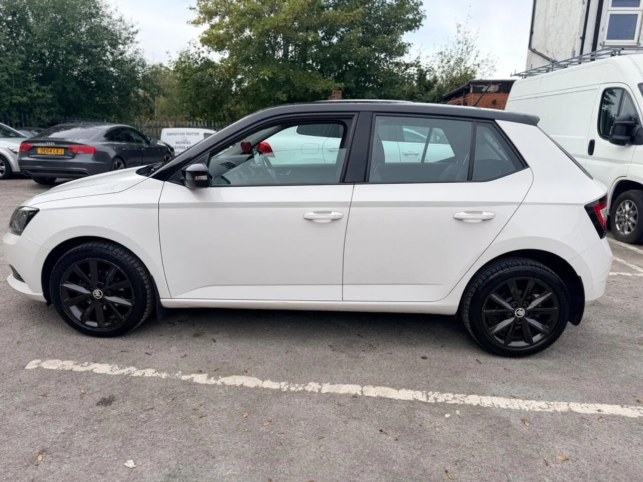 Skoda Fabia 2017 photo 5