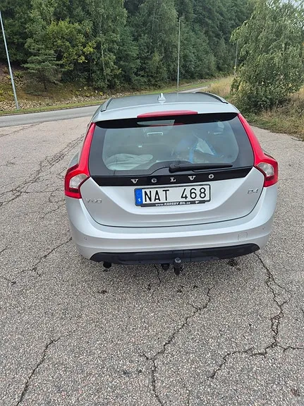 Volvo V60 2013 photo 4