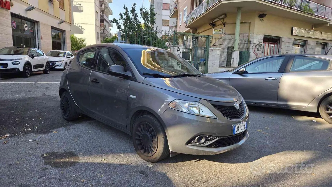 Lancia Ypsilon 2020 photo 3