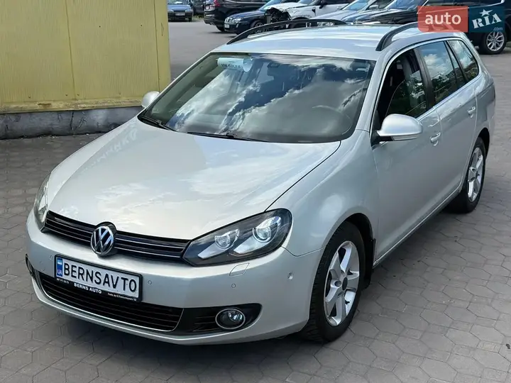 Volkswagen Golf 2009 photo 2