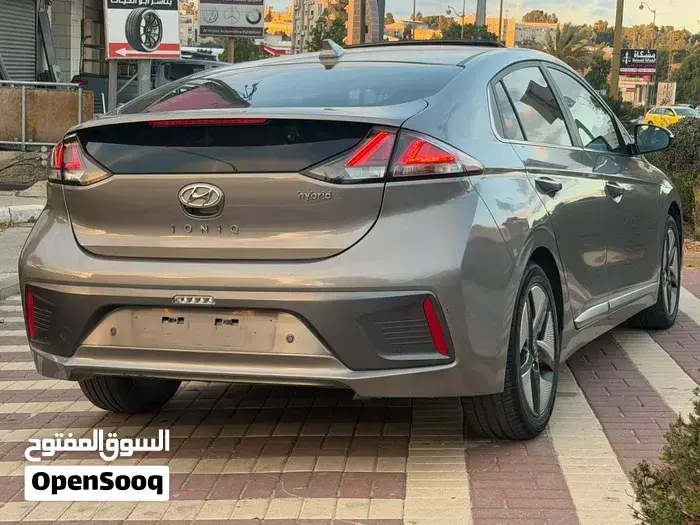 Hyundai Ioniq 2022 photo 2