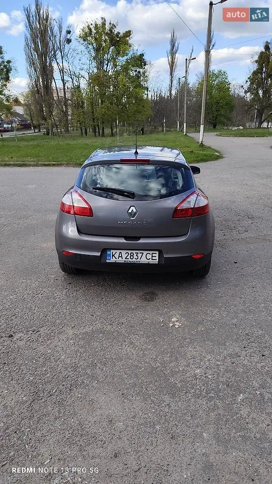 Renault Megane 2011 photo 5