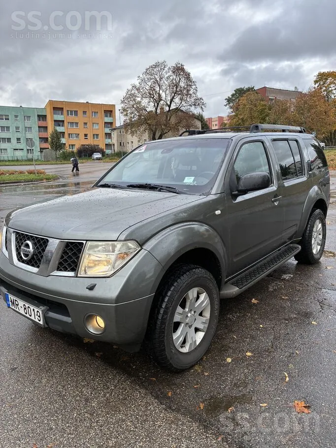 Nissan Pathfinder