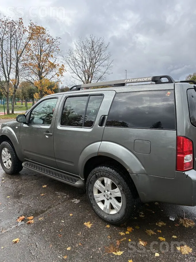Nissan Pathfinder 2006 photo 5