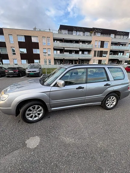 Subaru Forester 2008 photo 3