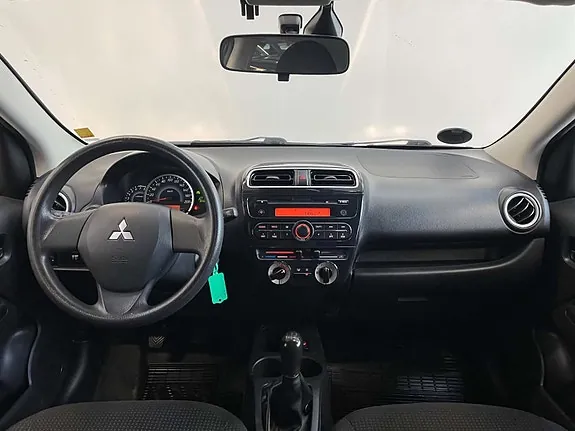 Mitsubishi Space Star 2015 photo 5