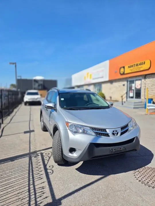 Toyota Rav4 2013 photo 2