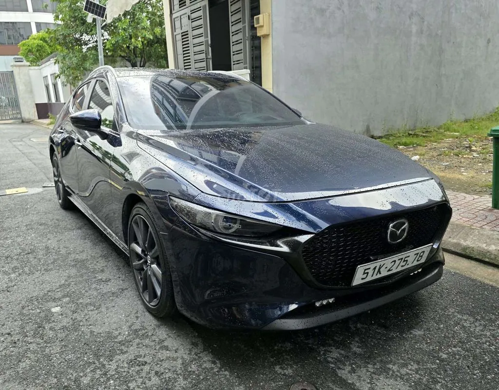Mazda 3 2022 photo 3