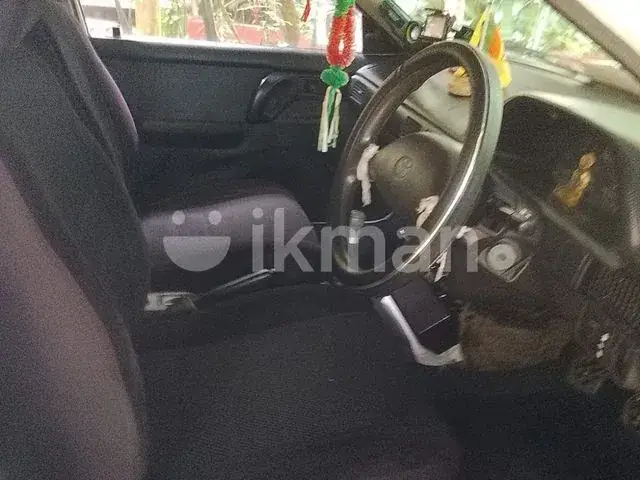 Mazda 3 1993 photo 5