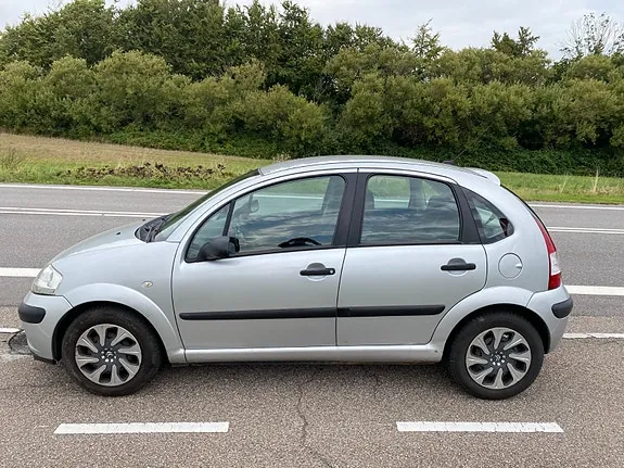 Citroen C3 2007 photo 4