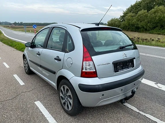 Citroen C3 2007 photo 3