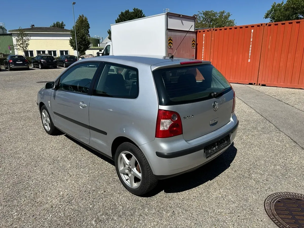 Volkswagen Polo 2004 photo 3