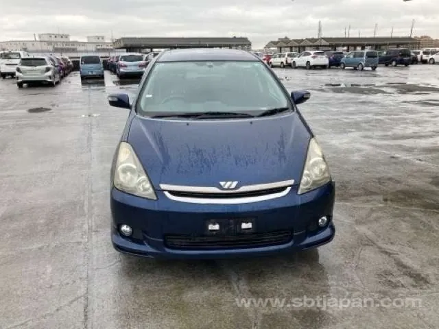 Toyota Wish 2003 photo 5