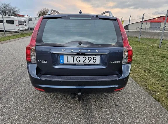 Volvo V50 2012 photo 4