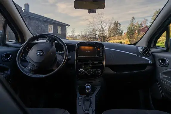 Renault Zoe 2018 photo 2