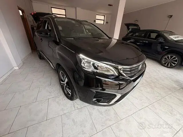 Peugeot 5008 2017 photo 2