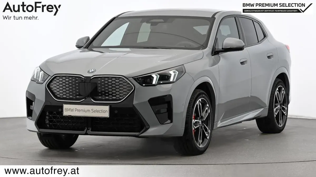 BMW Ix2