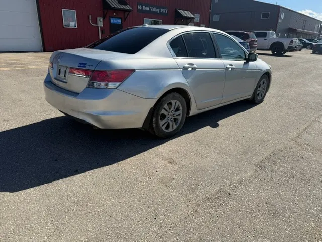 Honda Accord 2011 photo 5