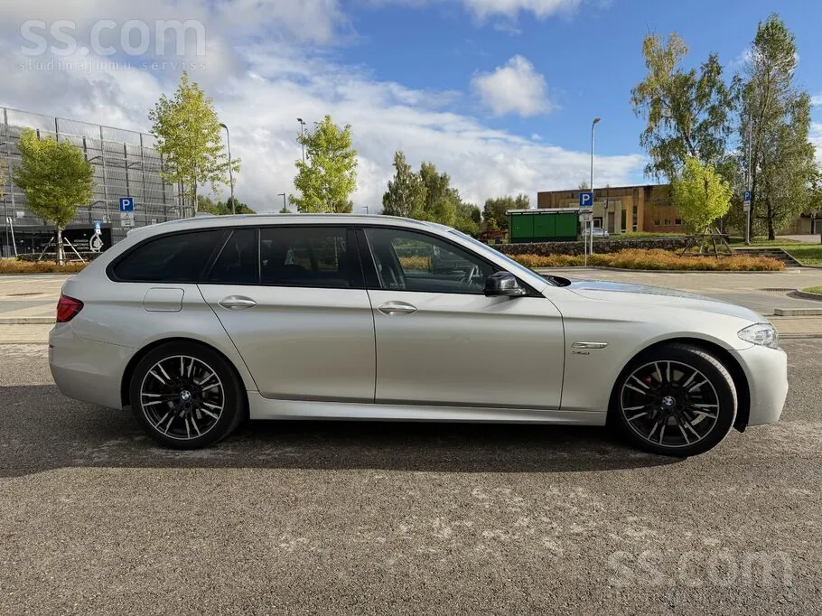 BMW 530 2011 photo 3