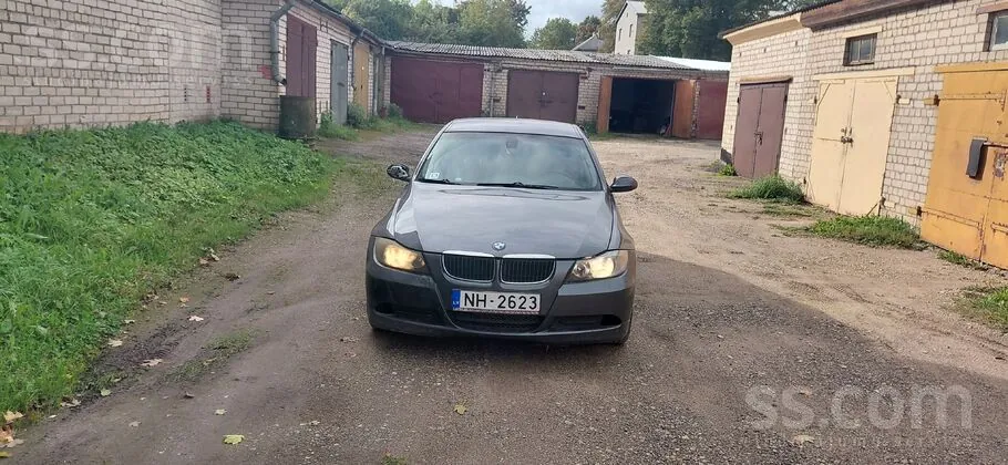BMW 320 2007 photo 4