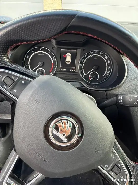 Skoda Octavia 2015 photo 3