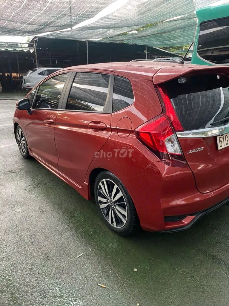 Honda Jazz photo 2