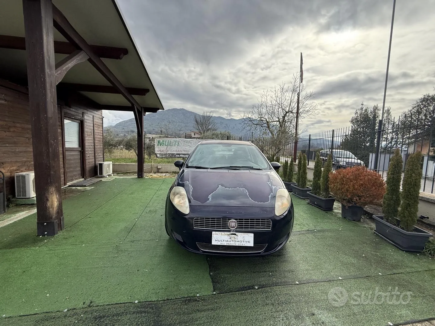 Fiat Punto 2009 photo 2