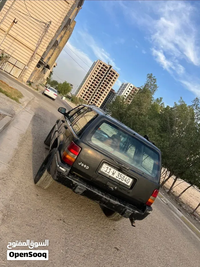 Jeep Grand Cherokee 1995 photo 4