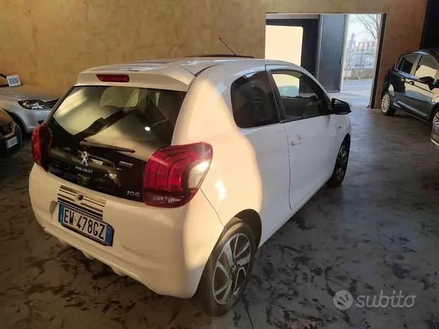 Peugeot 108 2014 photo 5