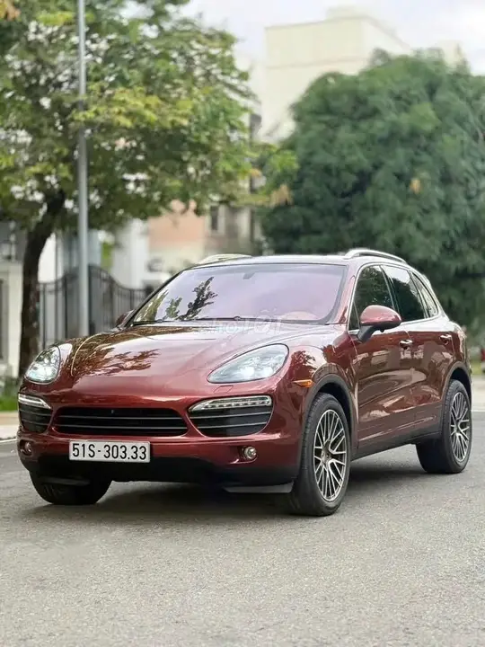 Porsche Cayenne 2010 photo 2