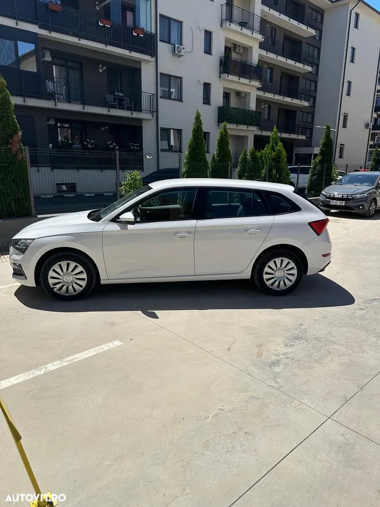 Skoda Scala 2021 photo 2