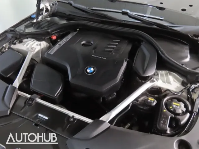 BMW 5 Series 2021 photo 5