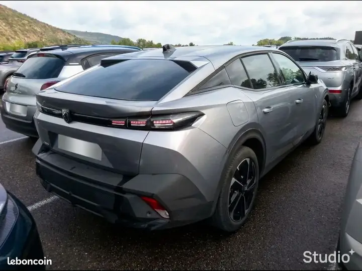 Peugeot 408 2024 photo 2