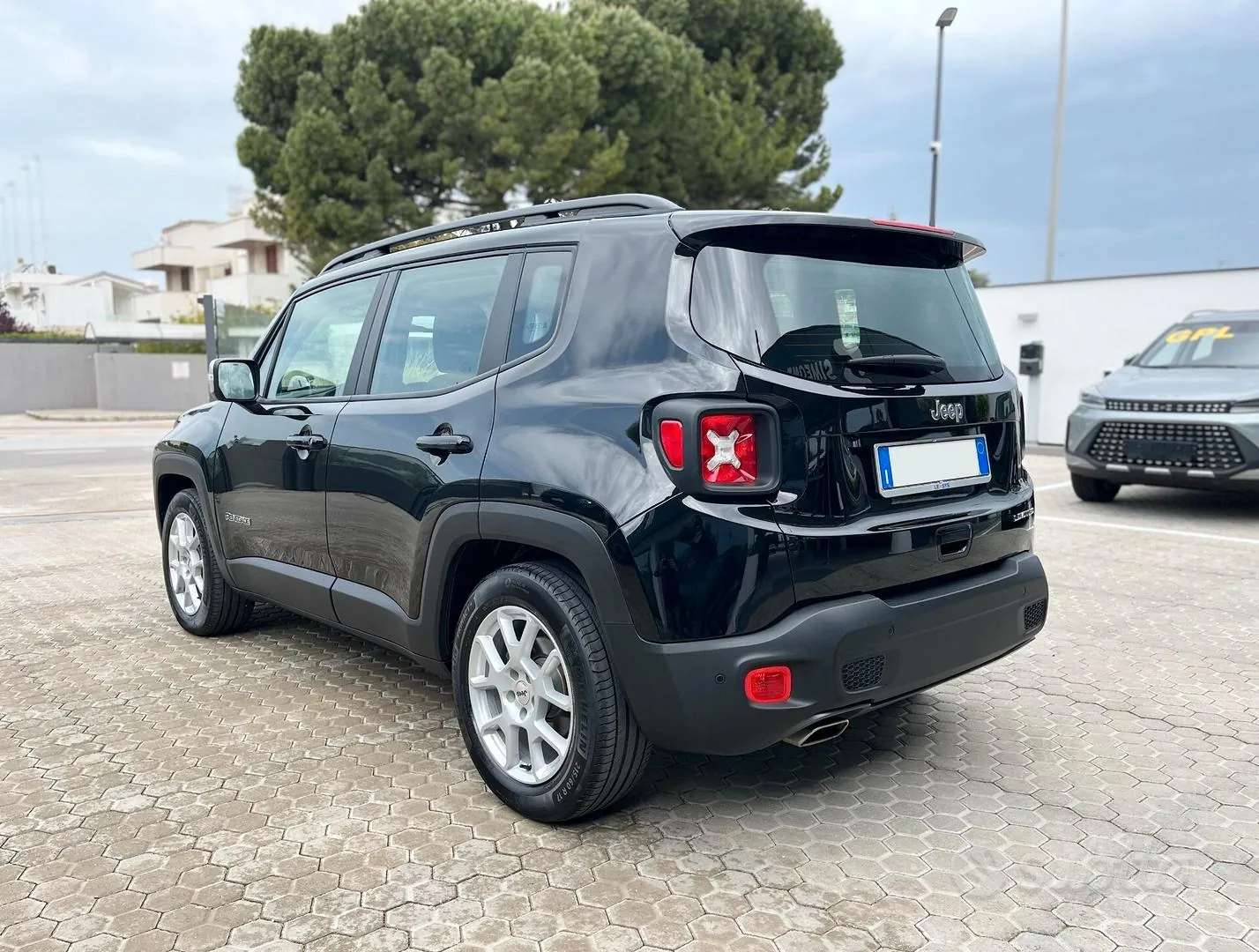 Jeep Renegade 2023 photo 5
