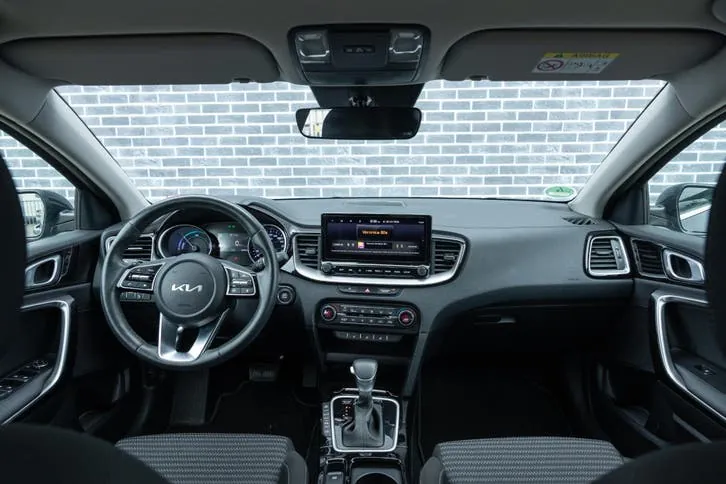 Kia Xceed 2022 photo 2