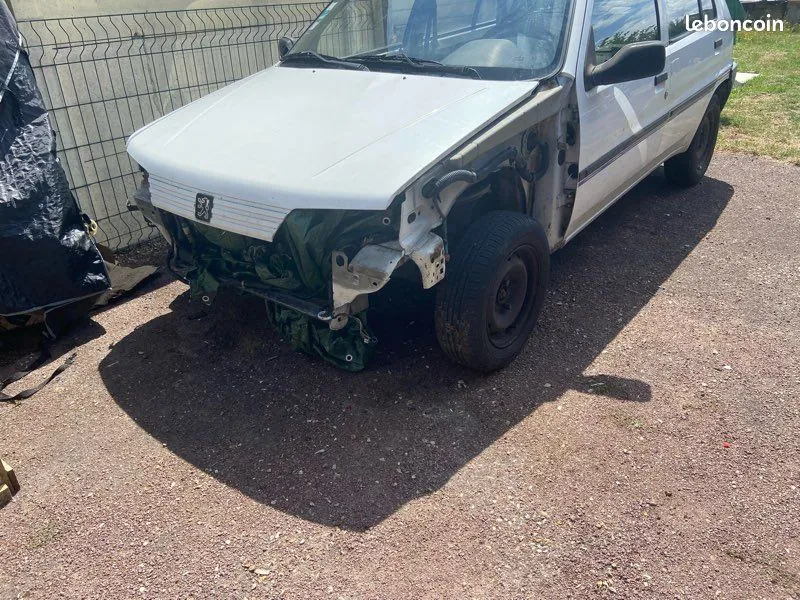 Peugeot 106