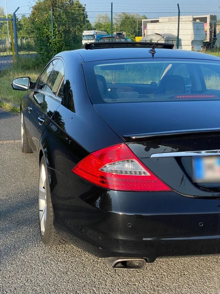 Mercedes-Benz Cls 320